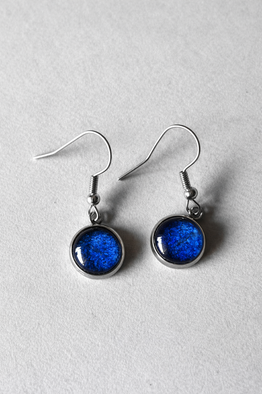 KOLCZYKI ESSENCE – OCZKO W KOLORZE NIEBIESKIM